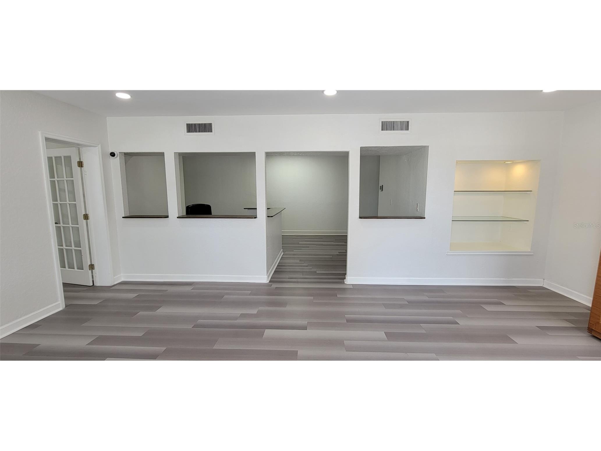 1275 Cleveland Street Clearwater FL 33755 TB8421250 image11