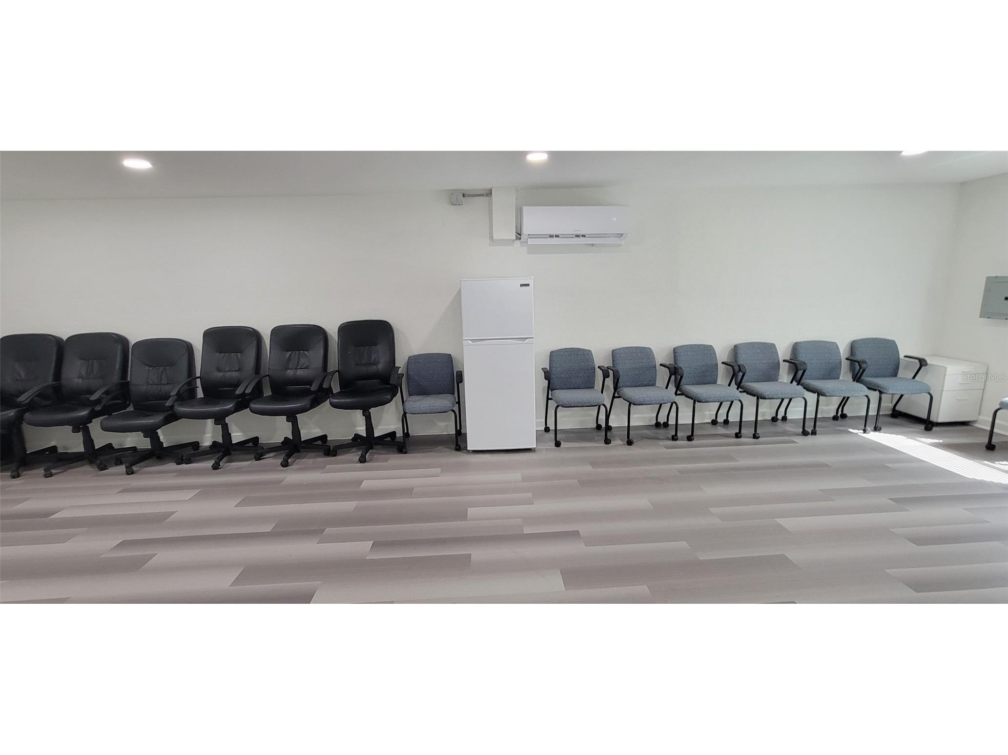 1275 Cleveland Street Clearwater FL 33755 TB8421250 image15