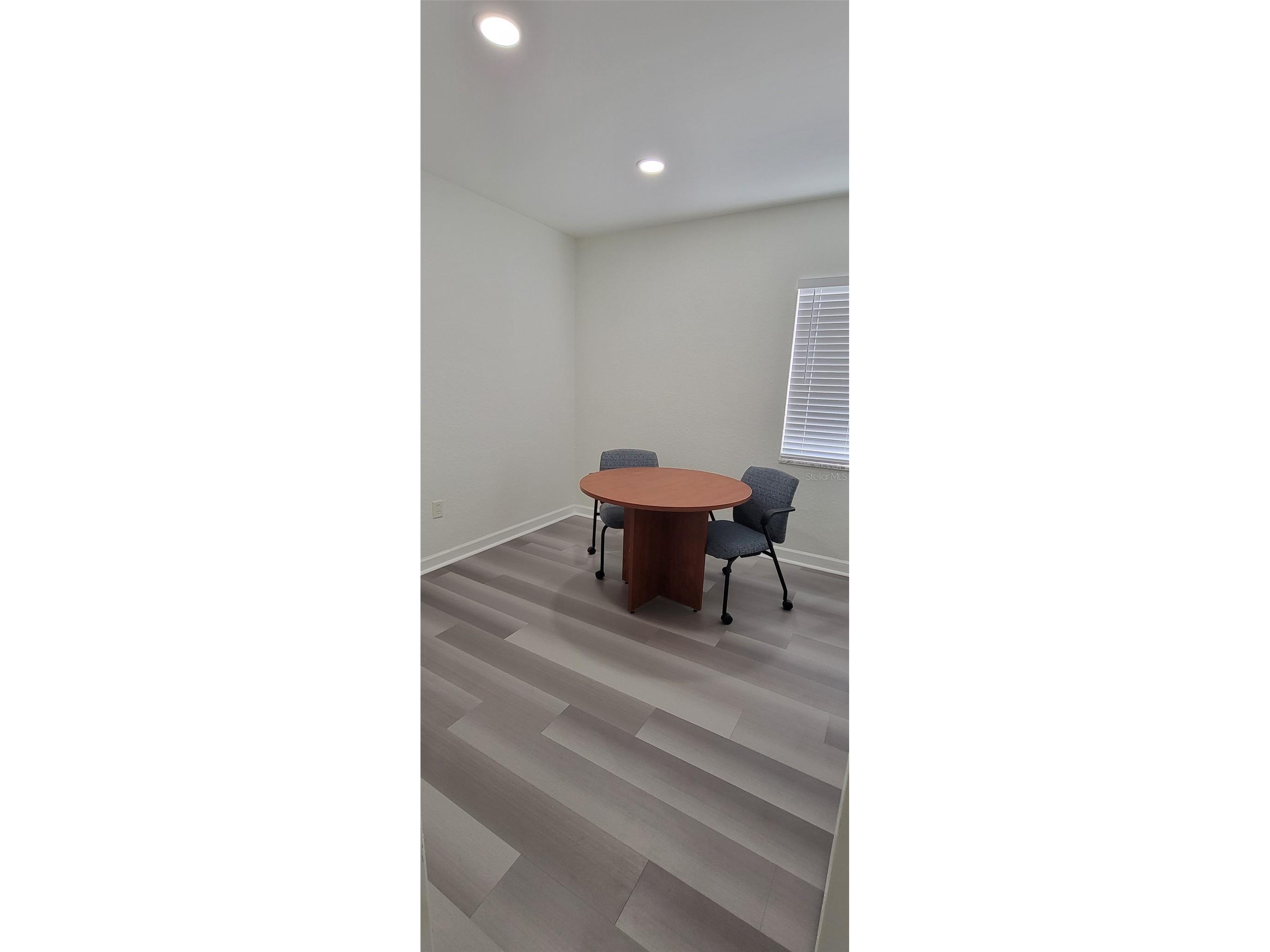 1275 Cleveland Street Clearwater FL 33755 TB8421250 image17