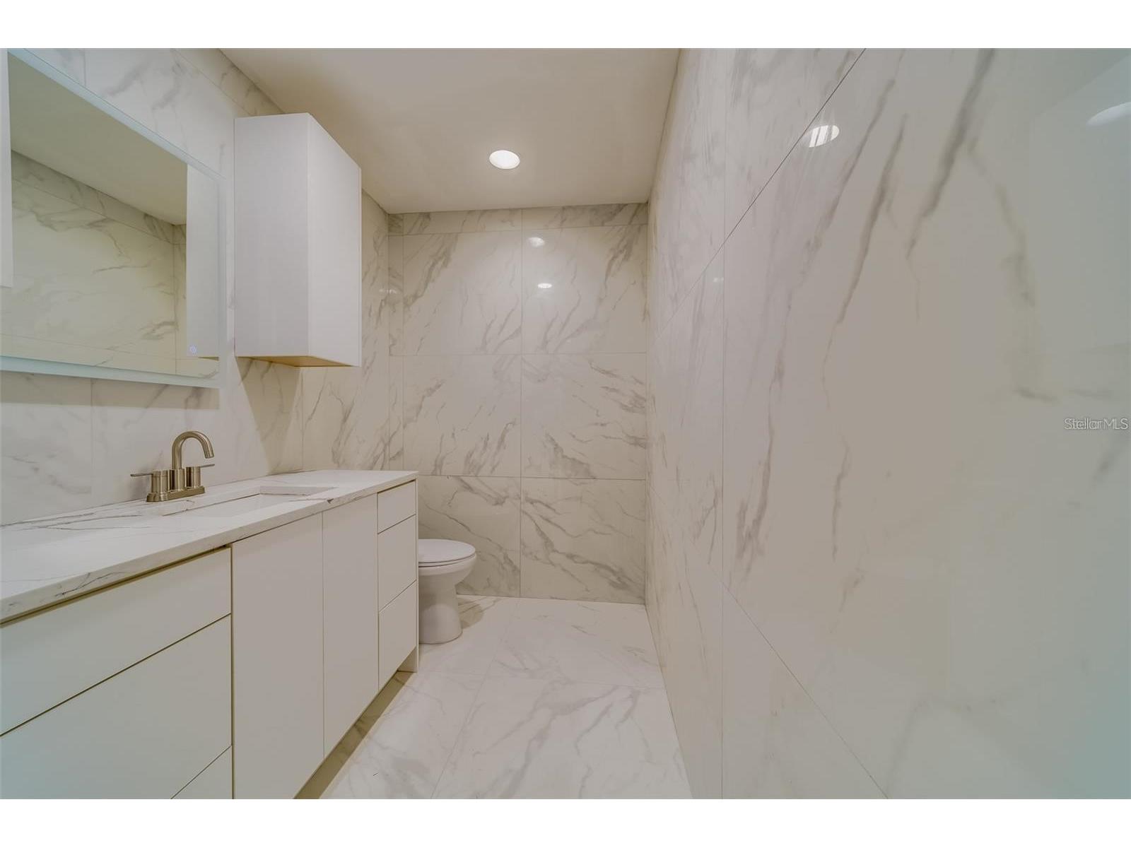 1275 Cleveland Street Clearwater FL 33755 TB8421250 image32