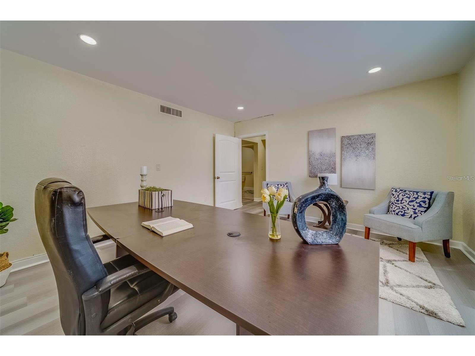 1275 Cleveland Street Clearwater FL 33755 TB8421250 image38
