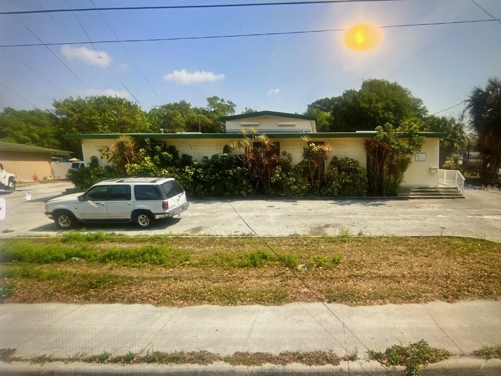 1275 N Highland Avenue Clearwater FL 33755 U8233359 image1