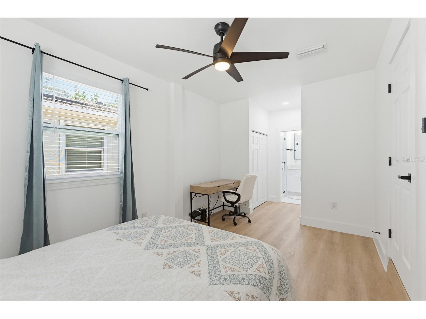 1275 Palm Street Clearwater FL 33755 TB8507393 image15