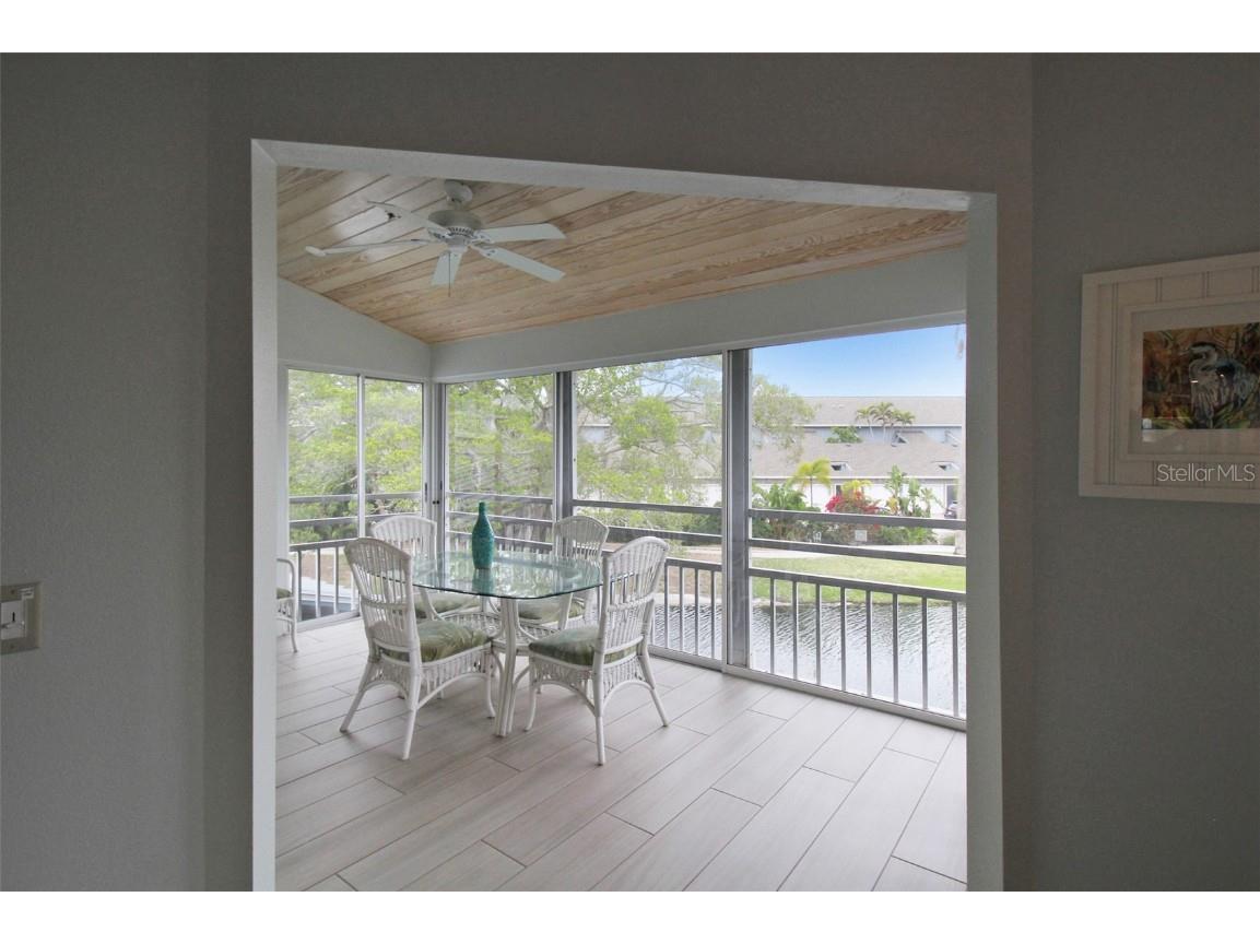 1275 Siesta Bayside Drive #1275-B Sarasota FL 34242 A4605024 image19