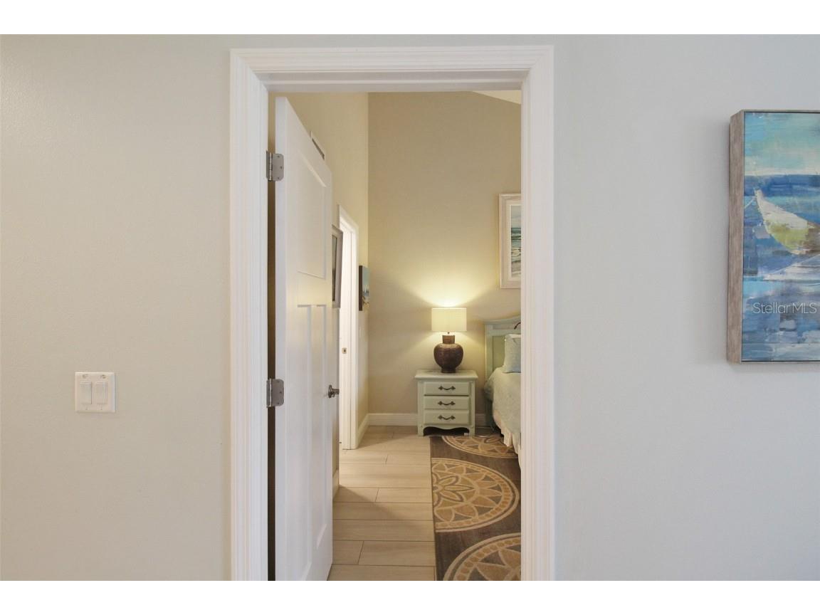 1275 Siesta Bayside Drive #1275-B Sarasota FL 34242 A4605024 image24