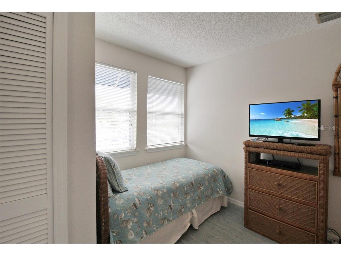 1275 Siesta Bayside Drive #1275-B Sarasota FL 34242 A4605024 image38