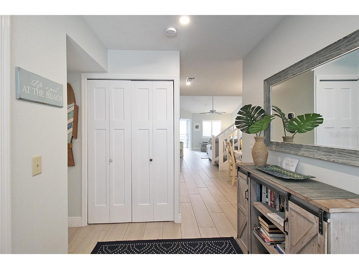 1275 Siesta Bayside Drive #1275-B Sarasota FL 34242 A4605024 image4