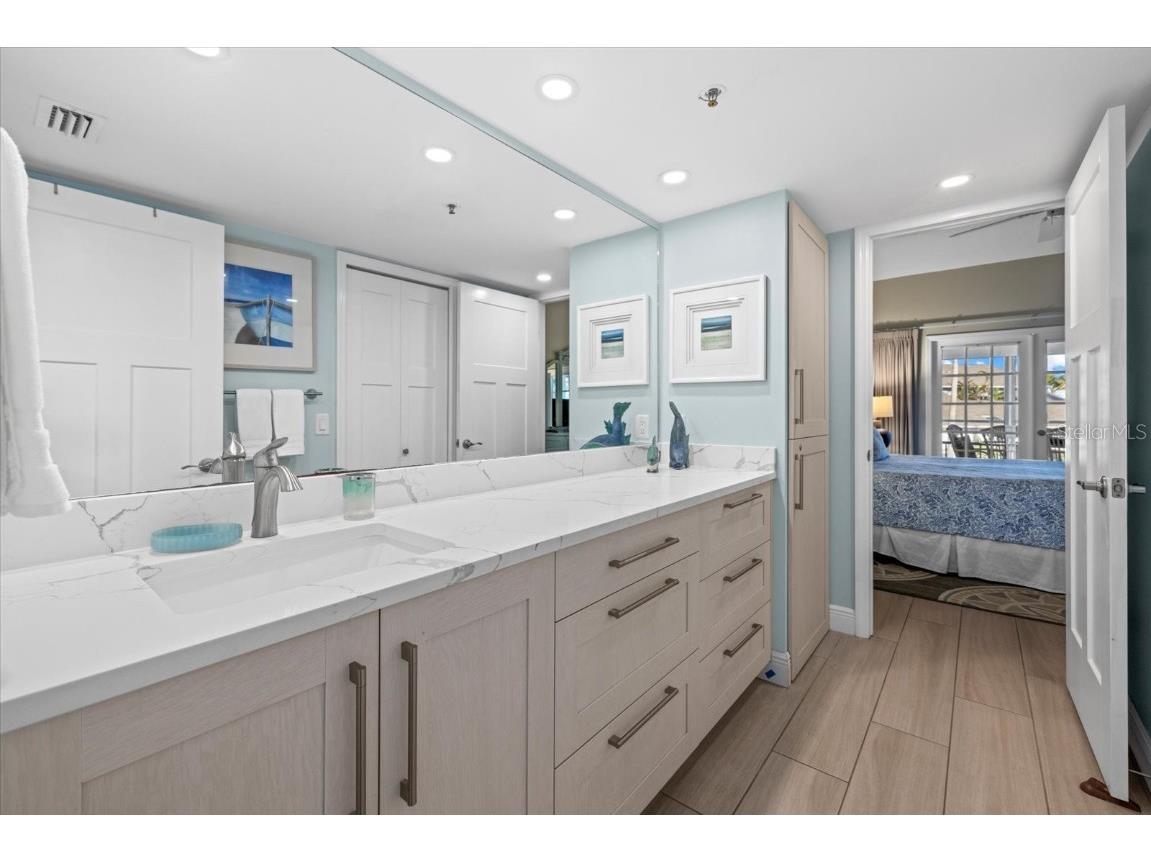 1275 Siesta Bayside Drive #1275 Sarasota FL 34242 A4636765 image24