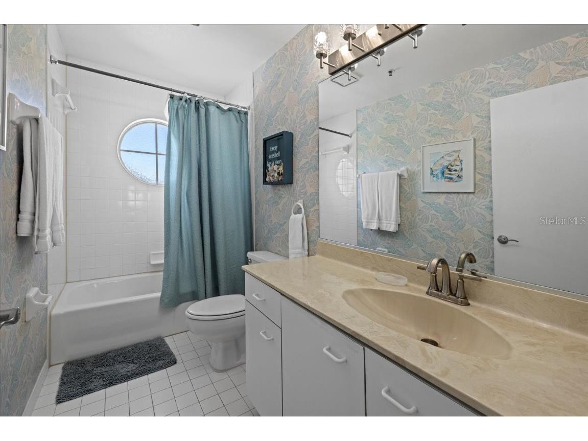 1275 Siesta Bayside Drive #1275 Sarasota FL 34242 A4636765 image32