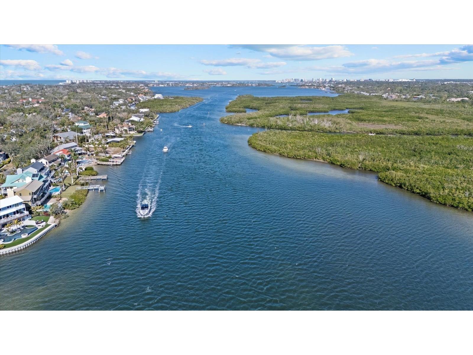1275 Siesta Bayside Drive #1275 Sarasota FL 34242 A4684885 image41