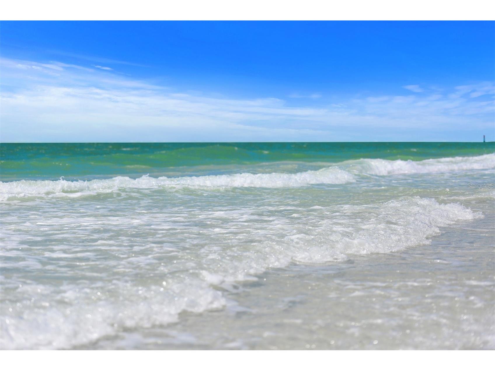 1275 Siesta Bayside Drive #1275 Sarasota FL 34242 A4684885 image75