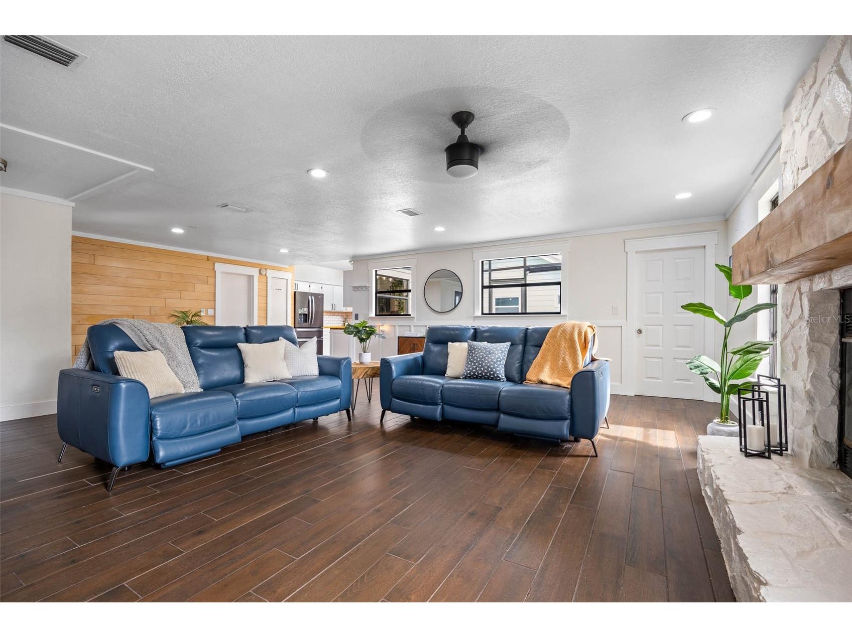 12756 Poinsettia Avenue Seminole FL 33776 TB8493469 image10