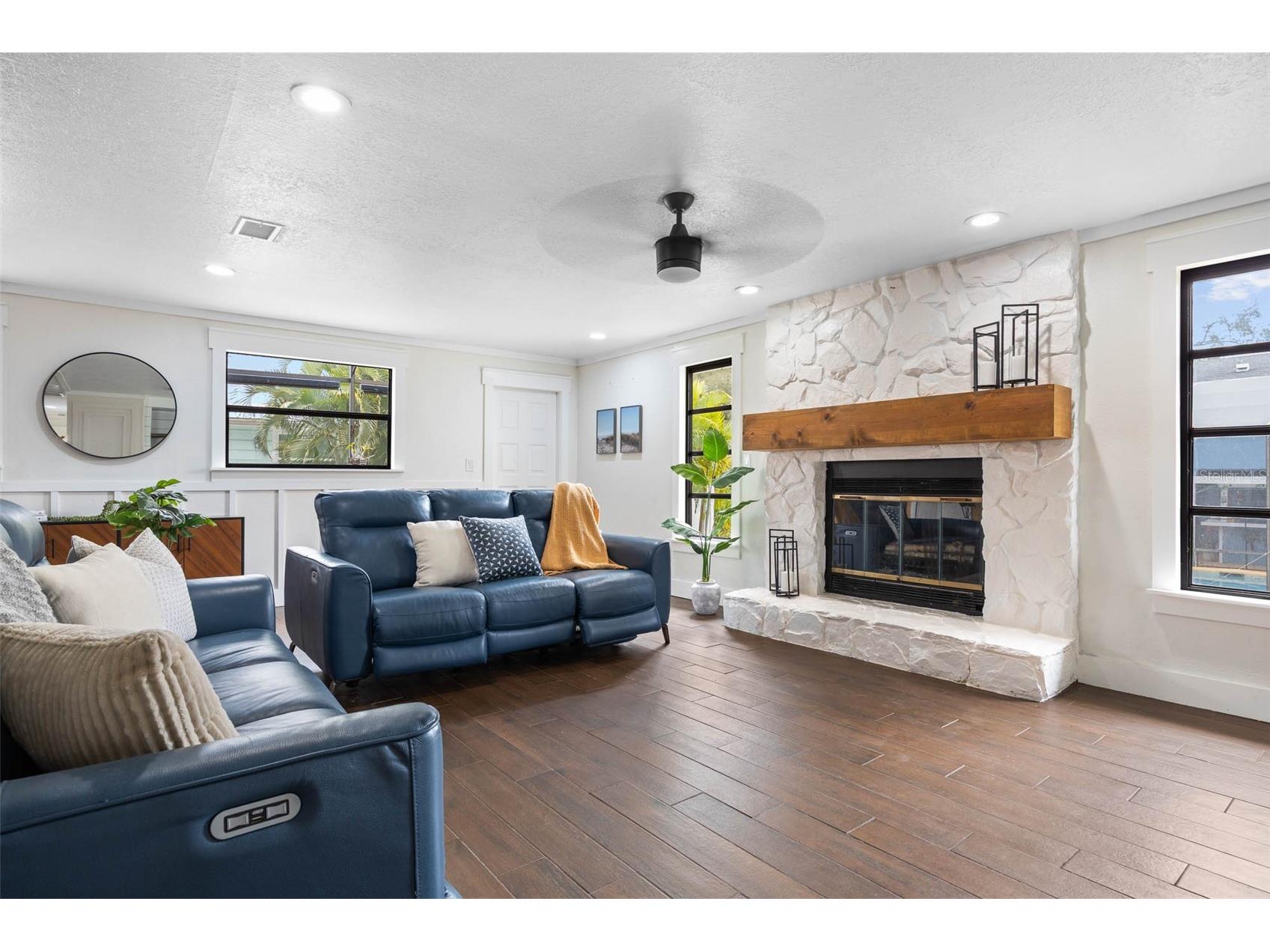 12756 Poinsettia Avenue Seminole FL 33776 TB8493469 image14