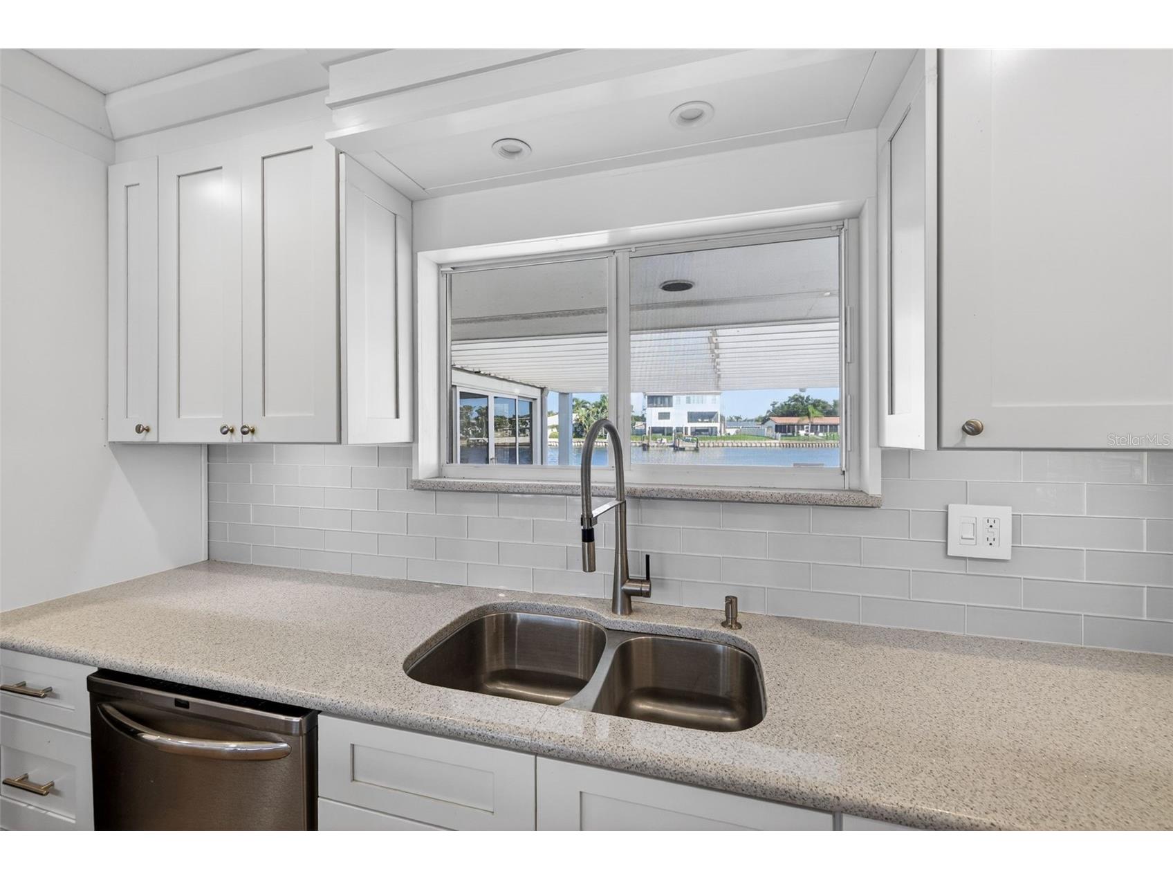 1276 37th Avenue NE Saint Petersburg FL 33704 TB8510082 image10