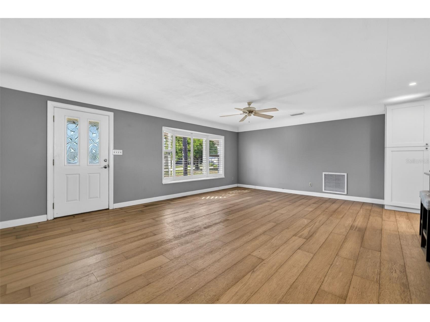 1276 37th Avenue NE Saint Petersburg FL 33704 TB8510082 image5