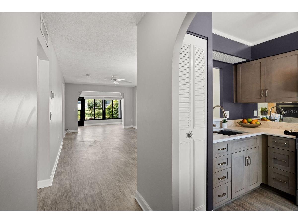 1276 Mission Circle #45A Clearwater FL 33759 TB8488777 image3