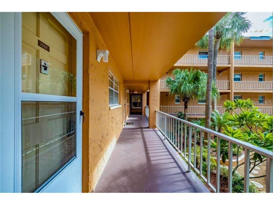 12760 Indian Rocks Road #1030 (FURNISHED) Largo FL 33774 TB8355856 image3