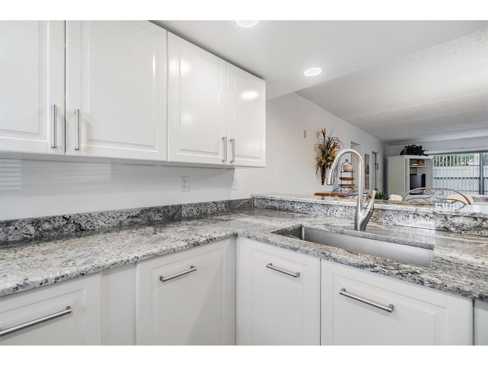 12760 Indian Rocks Road #104 Largo FL 33774 TB8480377 image6