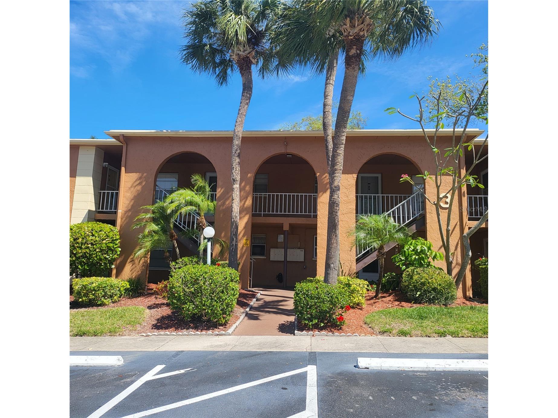 12760 Indian Rocks Road #306 Largo FL 33774 - THE NARROWS TB8516790 image1