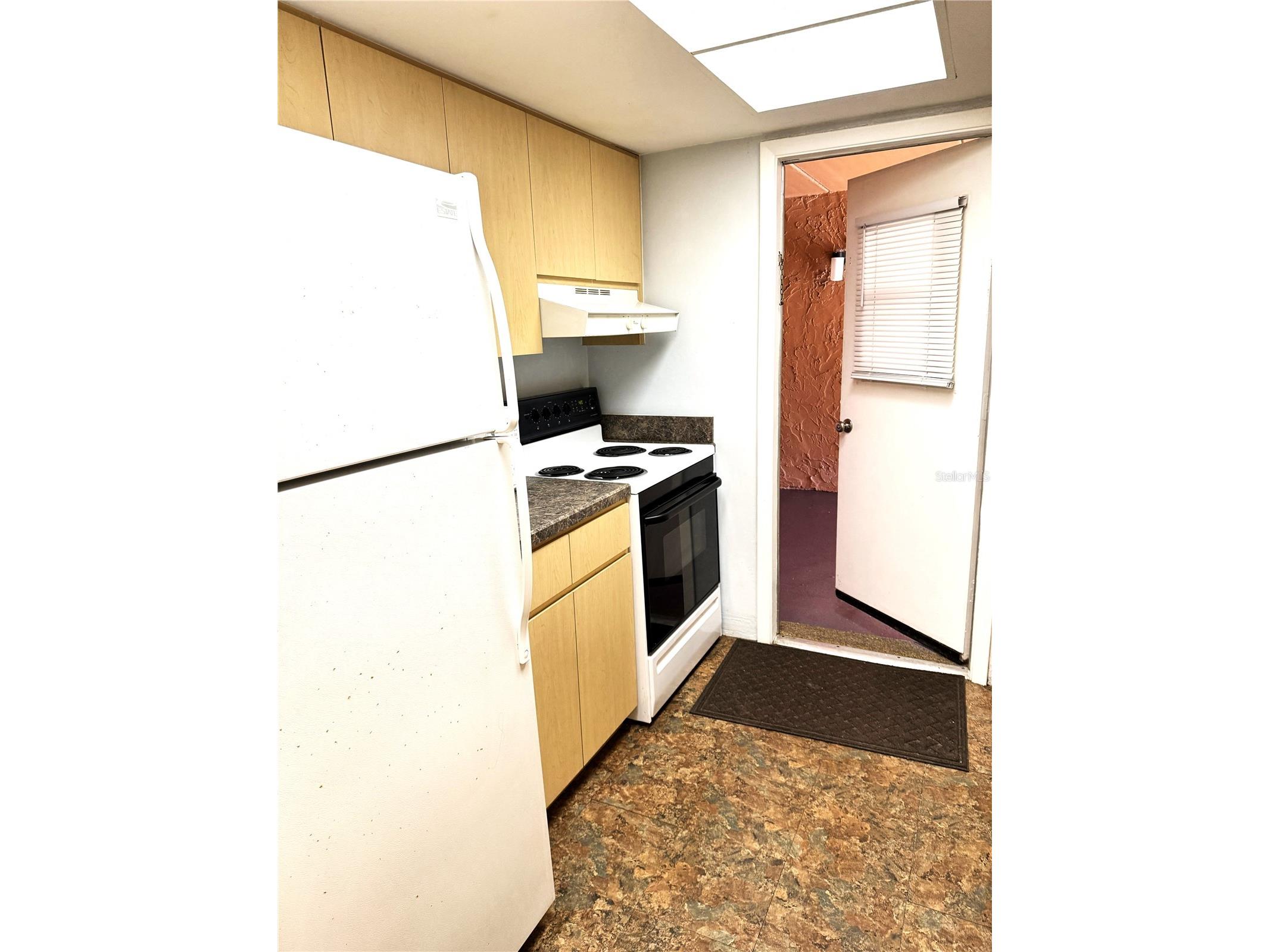 12760 Indian Rocks Road #562 Largo FL 33774 - THE NARROWS TB8333489 image7