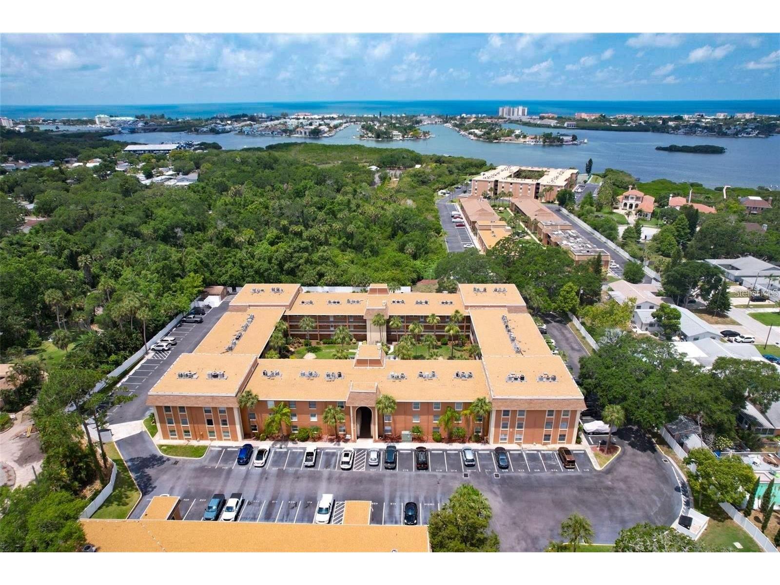 12760 Indian Rocks Road #570 Largo FL 33774 TB8520229 image1