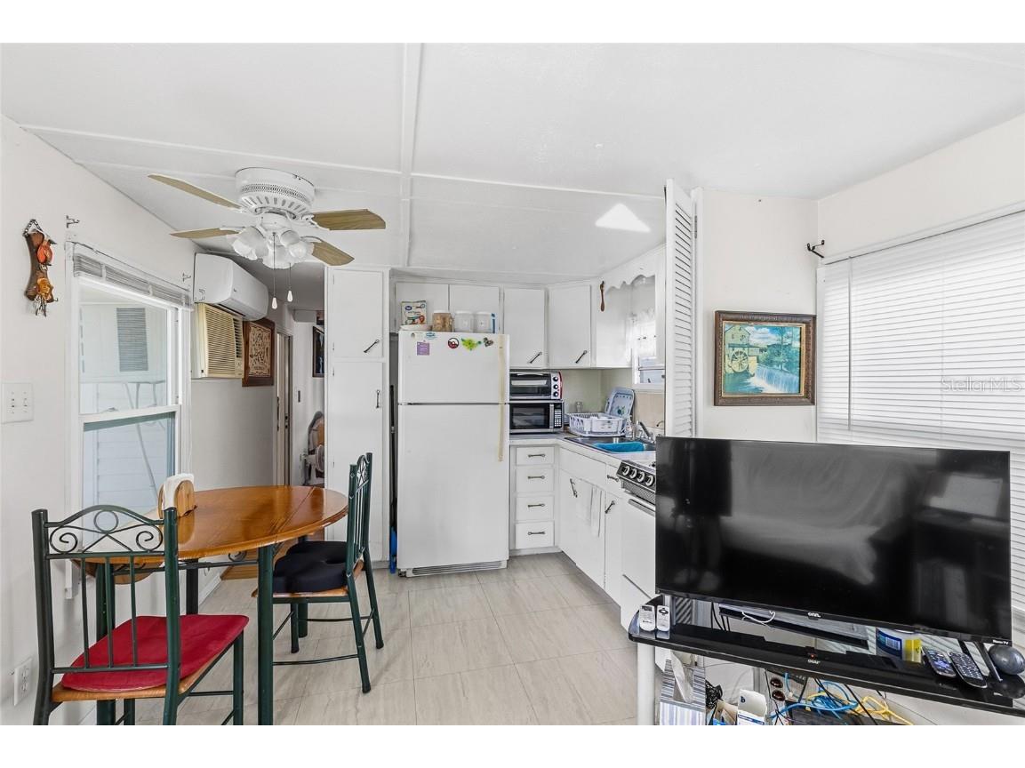 12766 Seminole Boulevard #10 Largo FL 33778 TB8450033 image8