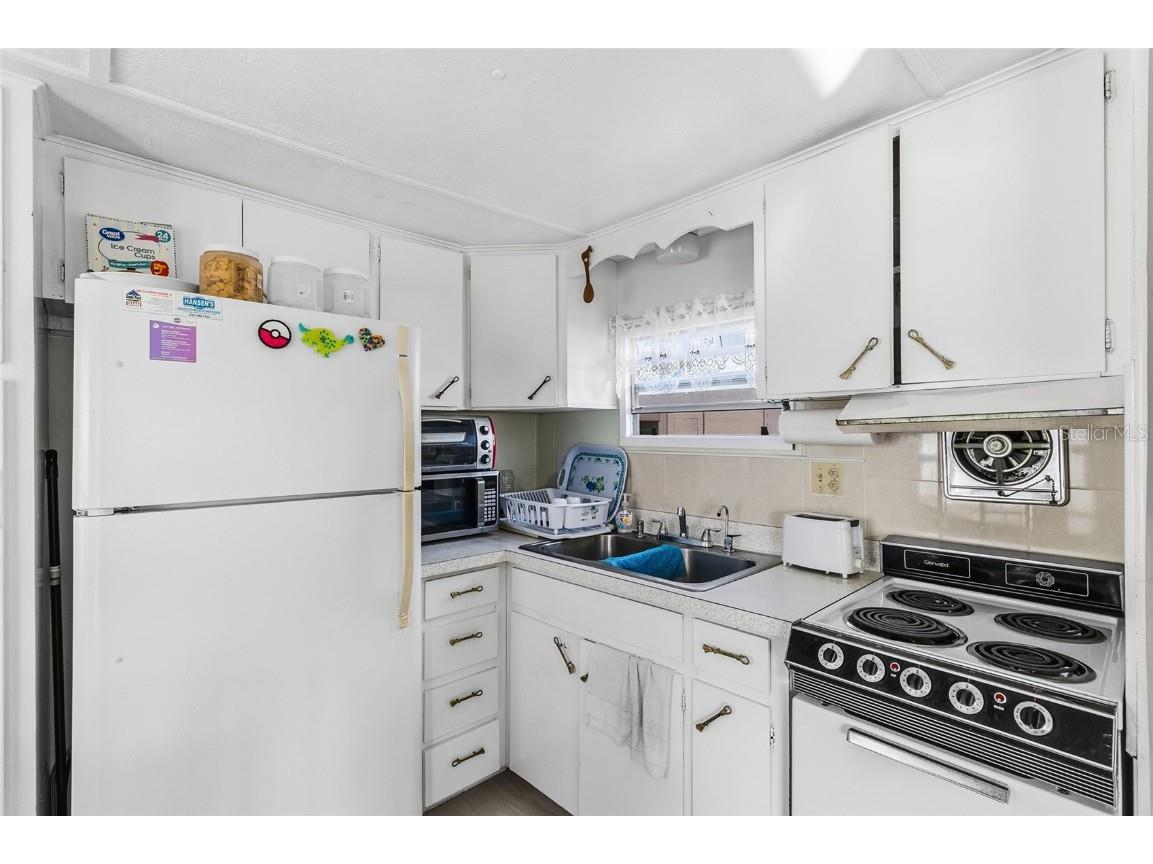 12766 Seminole Boulevard #10 Largo FL 33778 TB8450033 image9