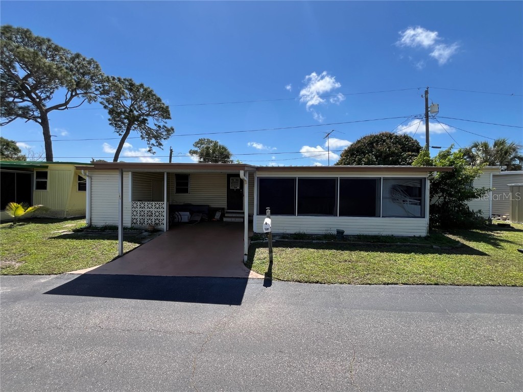 12766 Seminole Boulevard #104 Largo FL 33778 W7863541 image1