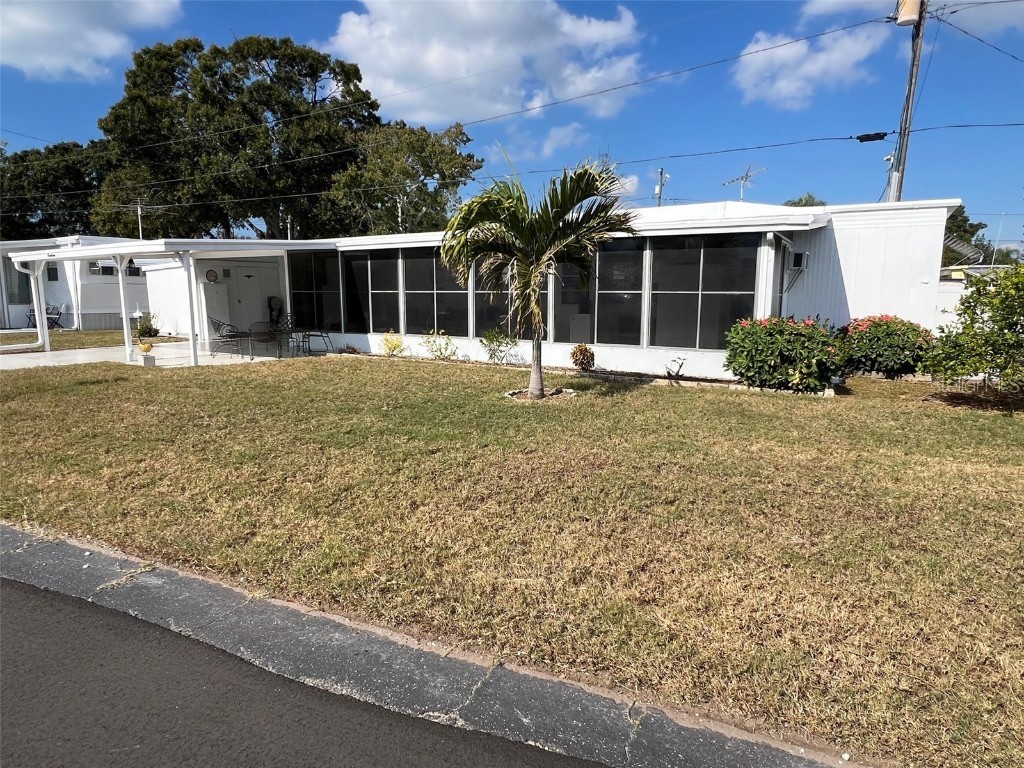 12766 Seminole Boulevard #19 Largo FL 33778 TB8450270 image1