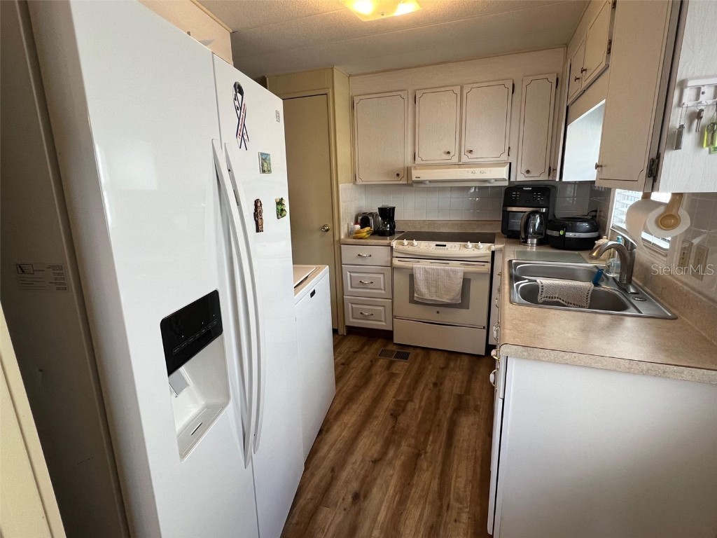 12766 Seminole Boulevard #4 Largo FL 33778 TB8353940 image12