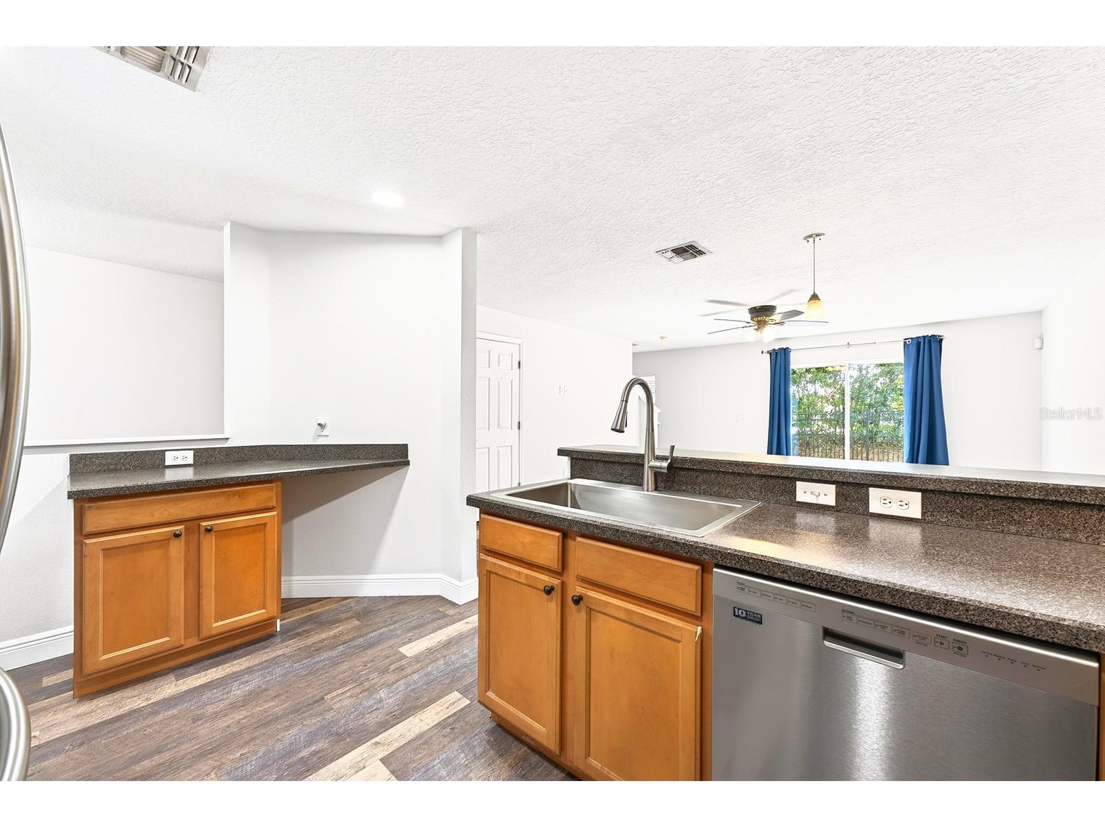 12769 Lexington Summit Street Orlando FL 32828 O6402088 image14