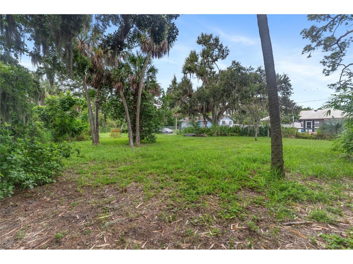 1277 43rd Street Sarasota FL 34234 A4664805 image10