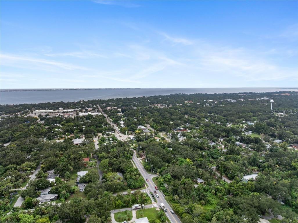 1277 43rd Street Sarasota FL 34234 A4664805 image16