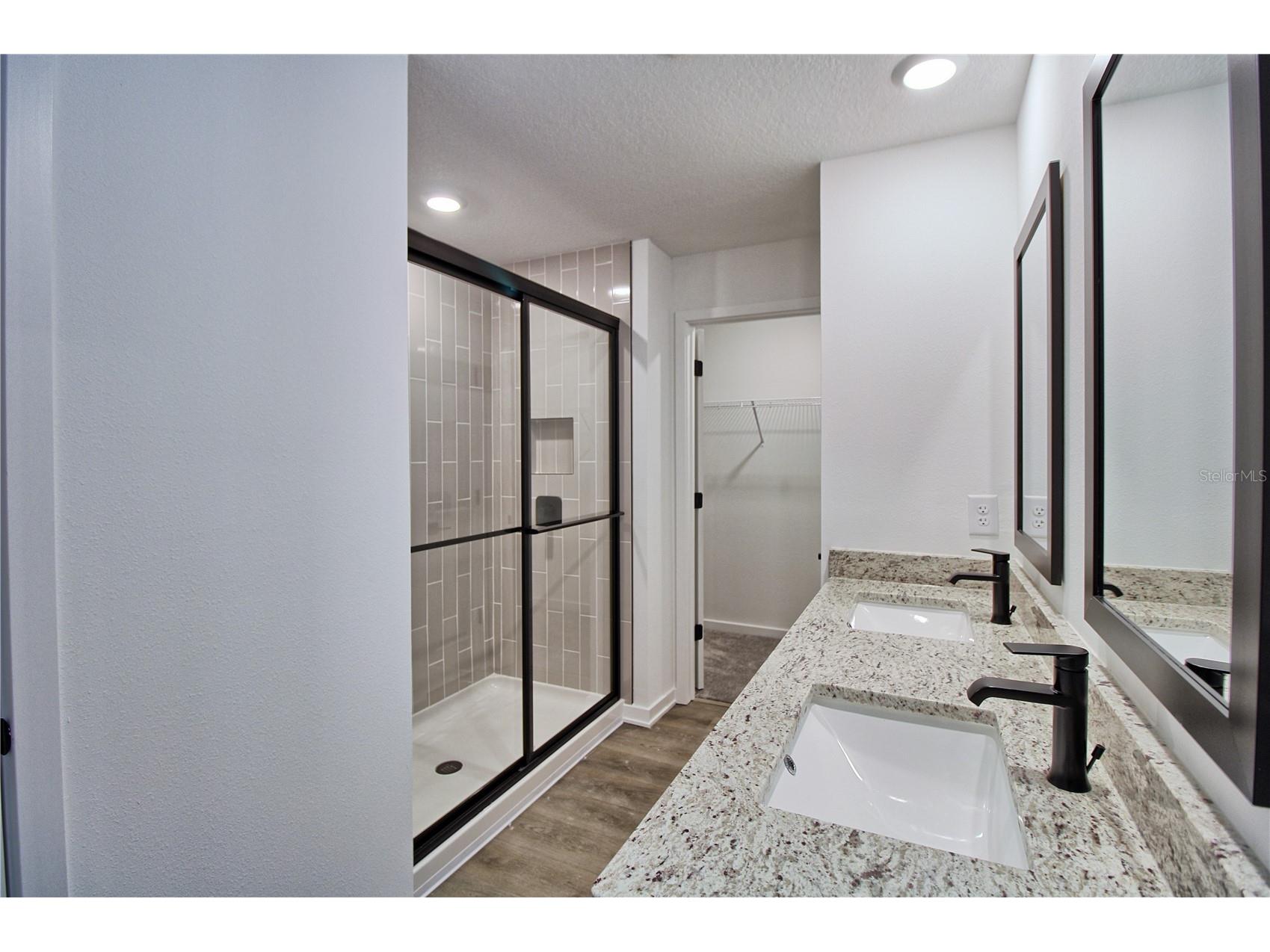 1277 Ahoy Avenue Tampa FL 33619 TB8493993 image12