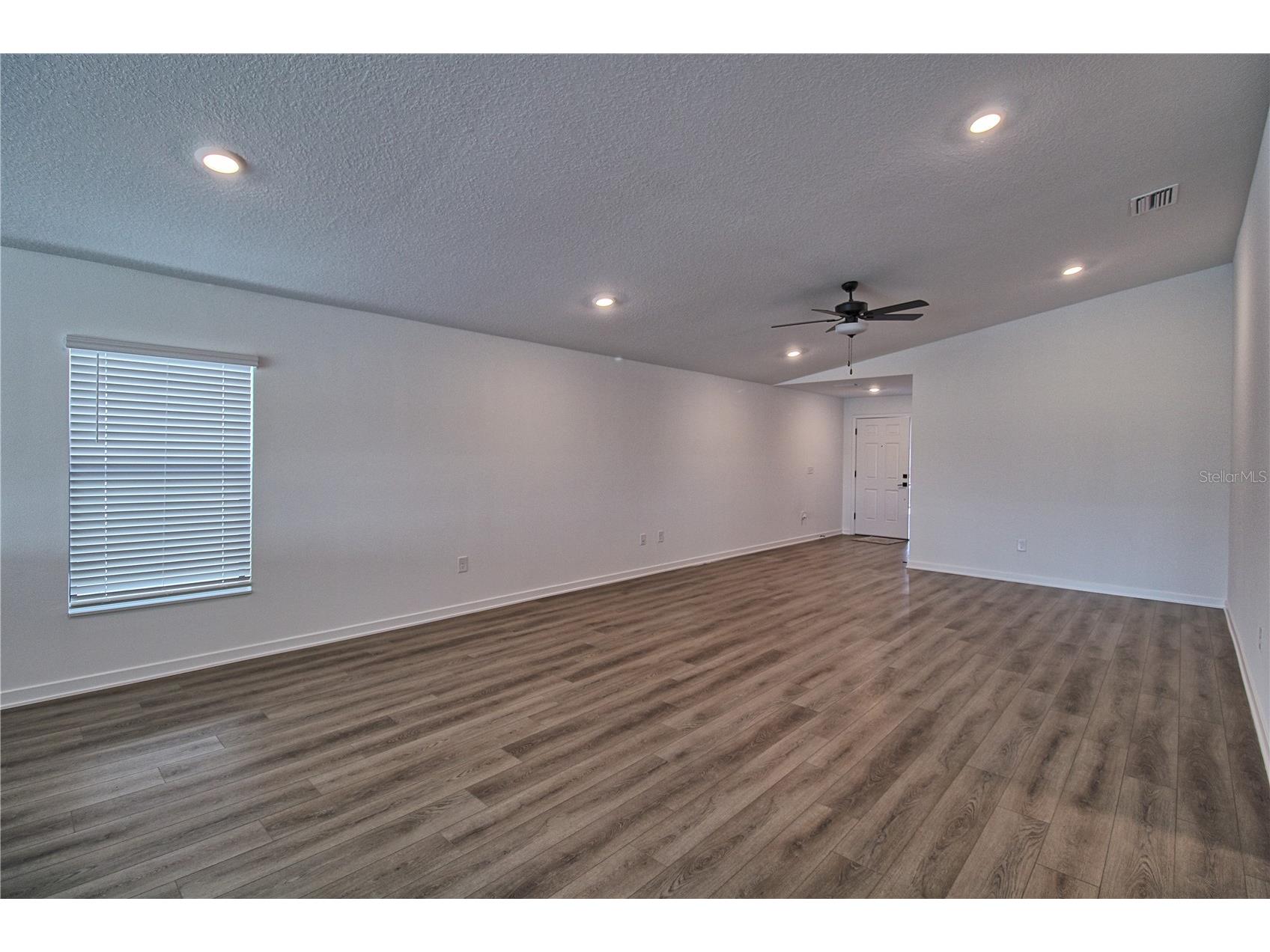 1277 Ahoy Avenue Tampa FL 33619 TB8493993 image7