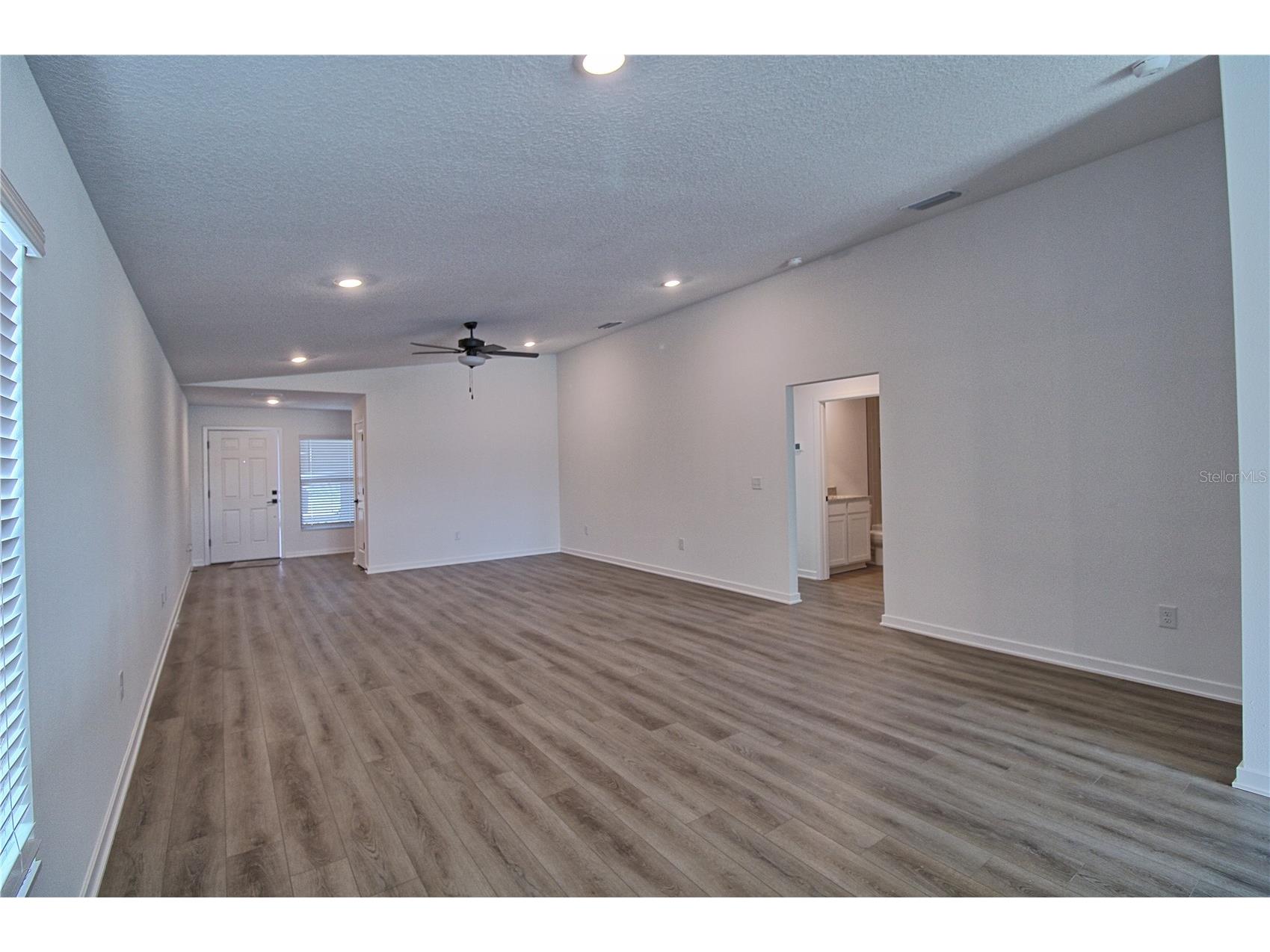 1277 Ahoy Avenue Tampa FL 33619 TB8493993 image8