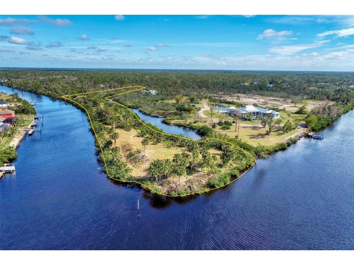 1277 Casper Street Port Charlotte FL 33953 - APOLLO AND JUPITER WATERWAY A4555335 image1