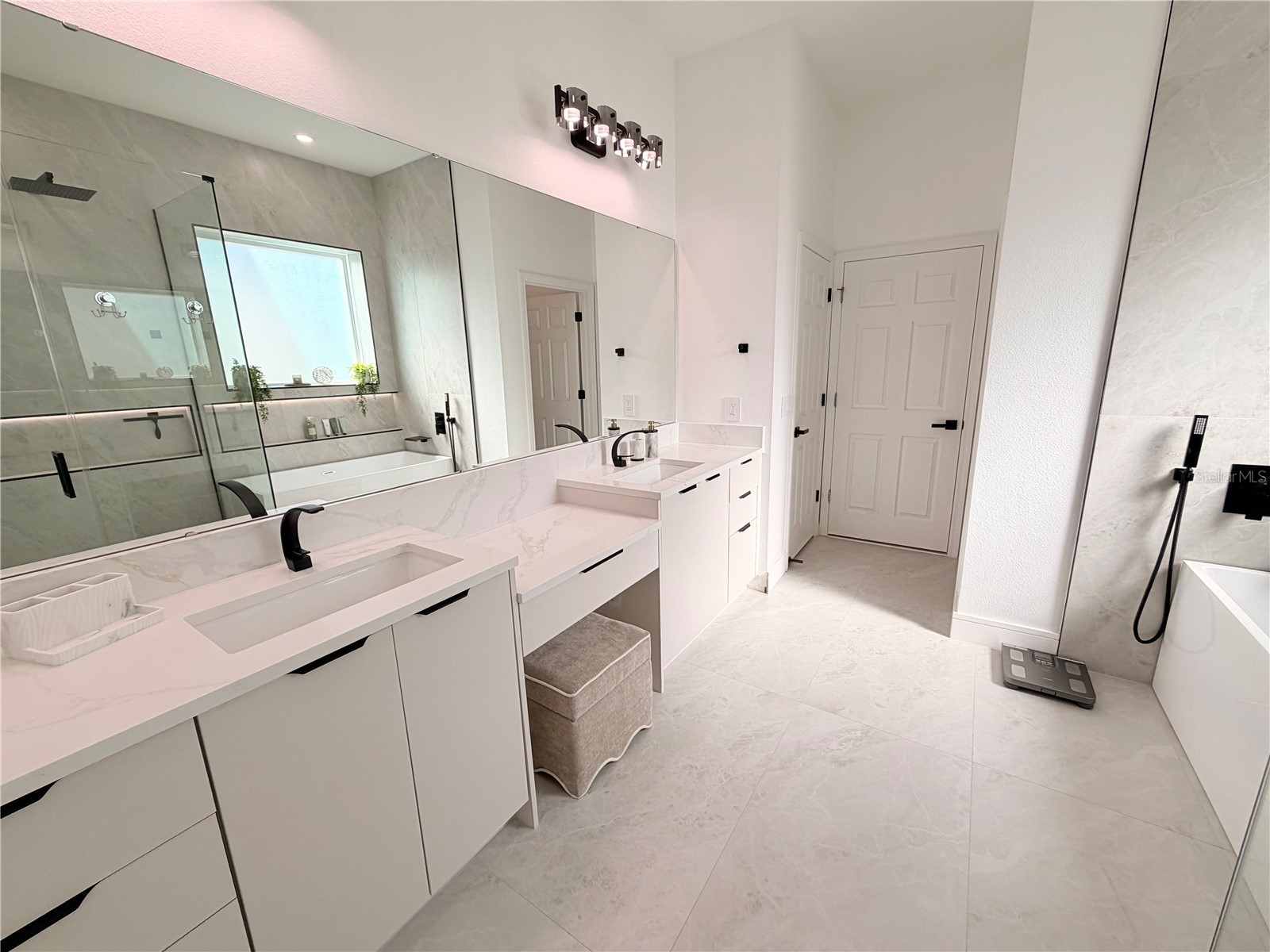 12779 Westside Village Loop Windermere FL 34786 O6377817 image64