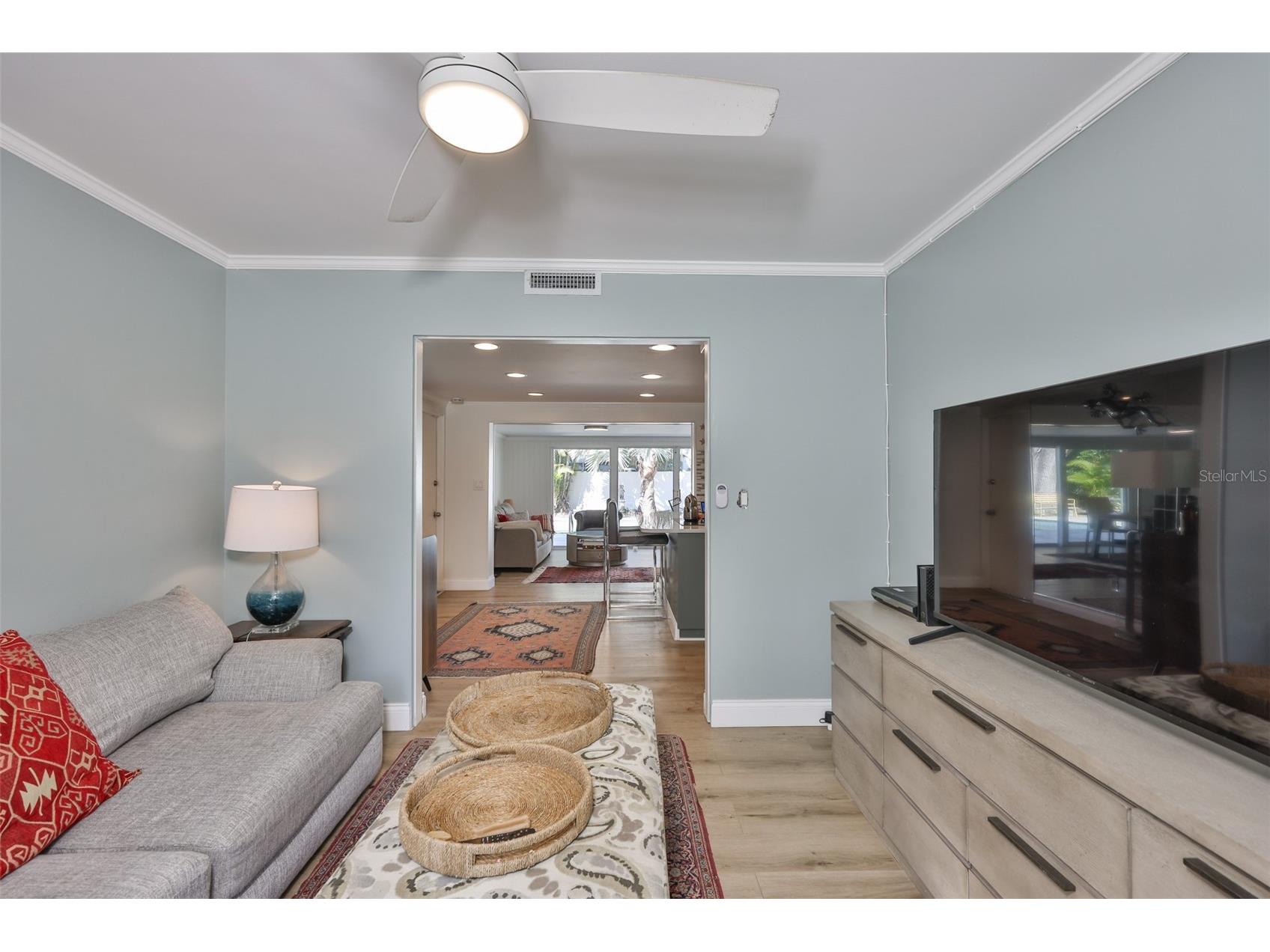 1279 86th Avenue N Saint Petersburg FL 33702 TB8461904 image11