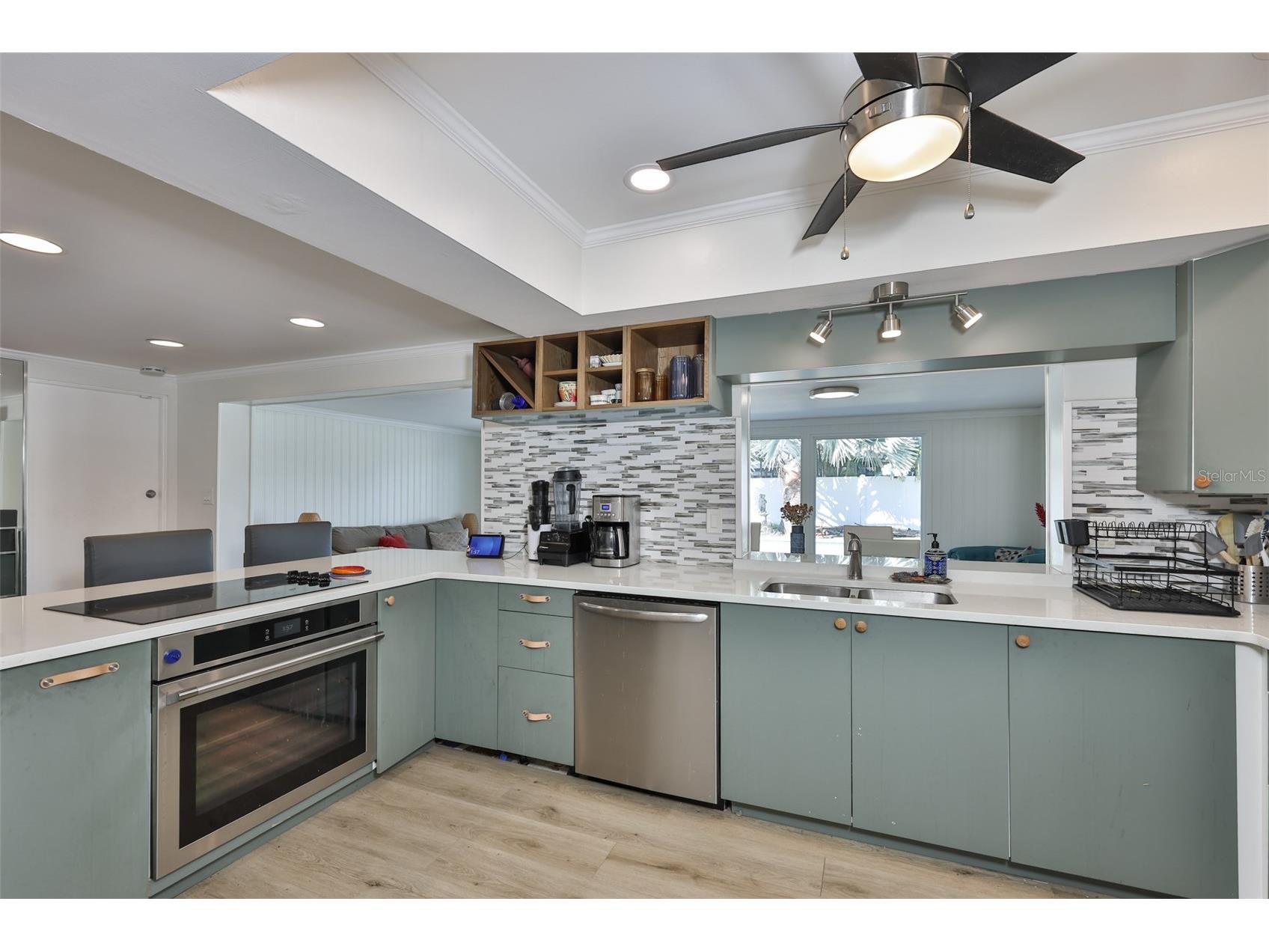 1279 86th Avenue N Saint Petersburg FL 33702 TB8461904 image18