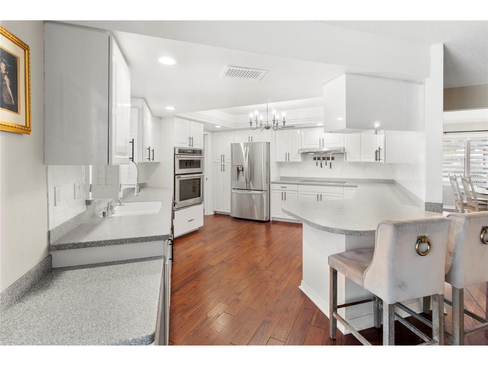 1279 Cornish Court Sarasota FL 34232 TB8518333 image8