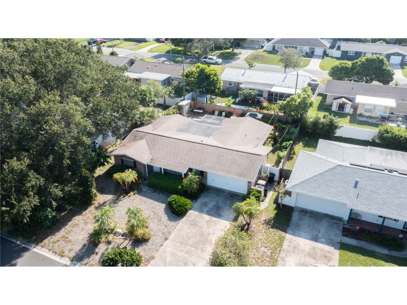 1279 Grenada Avenue Clearwater FL 33764 A4581022 image1