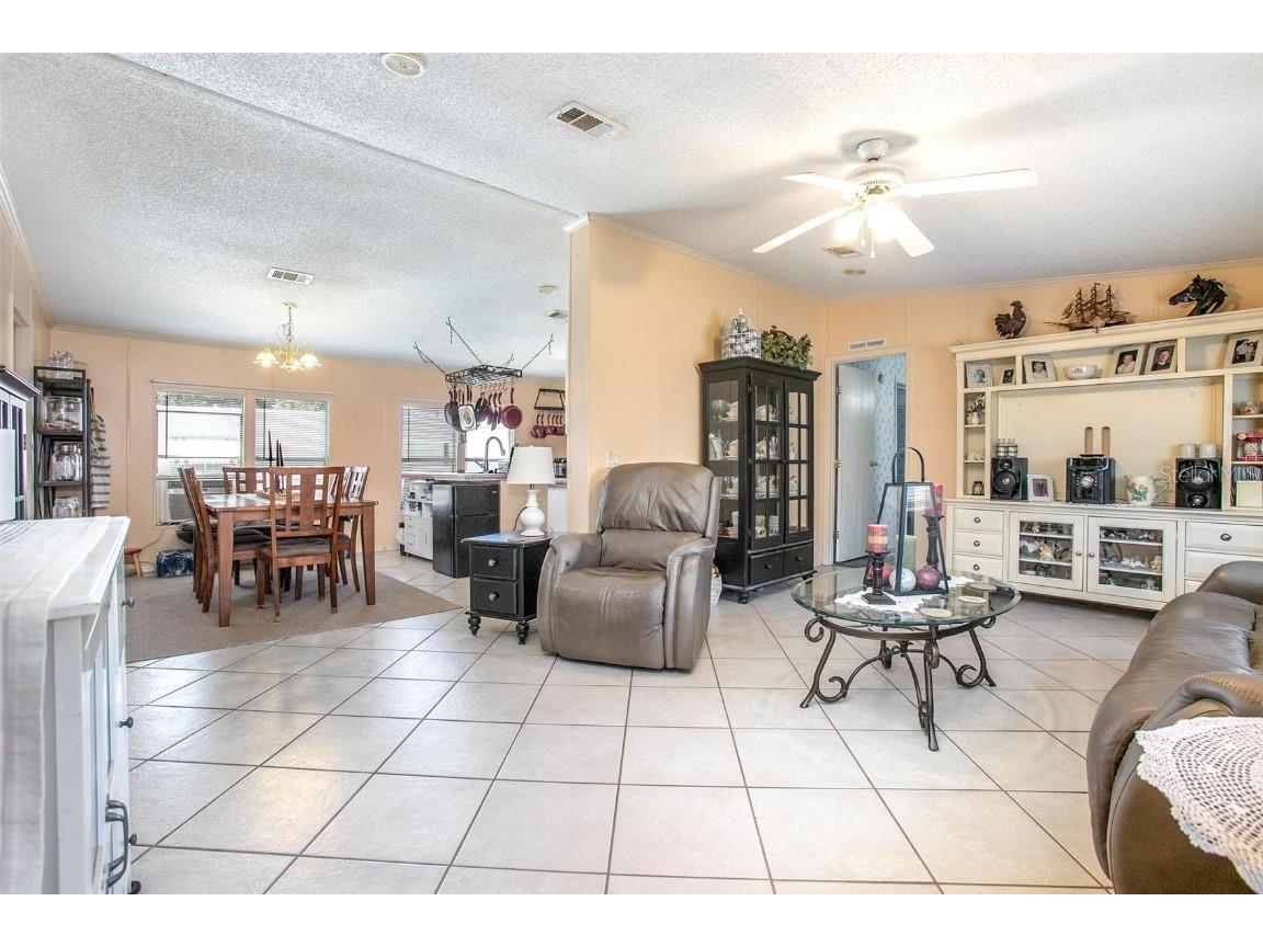 1279 Vagabond Drive Port Orange FL 32127 V4945604 image3