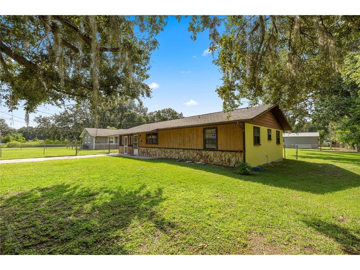 12798 SE 122nd Place Ocklawaha FL 32179 OM709387 image3