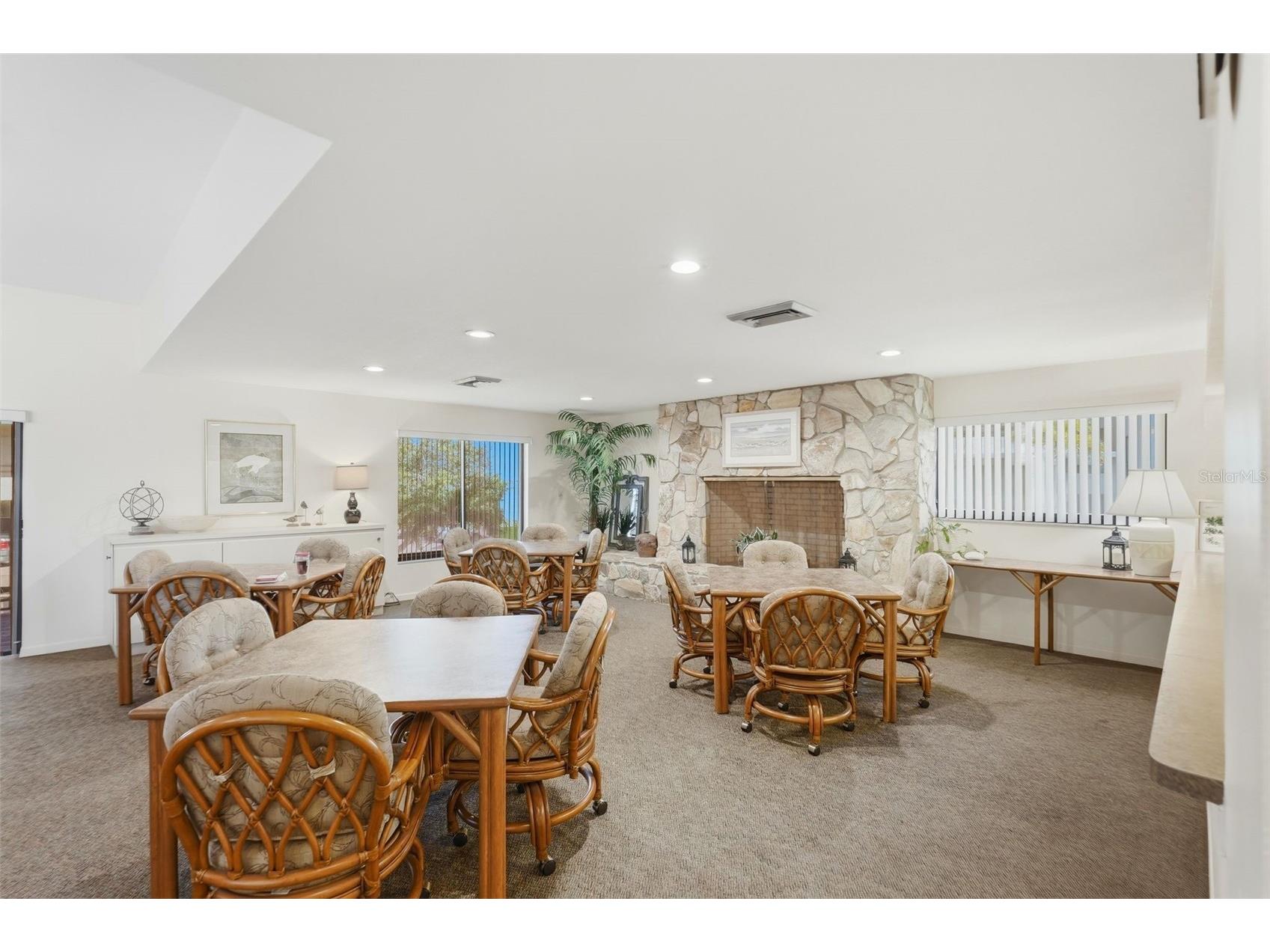 128 1st Street E. #102 Tierra Verde FL 33715 - TAMPA BAY TB8481767 image63