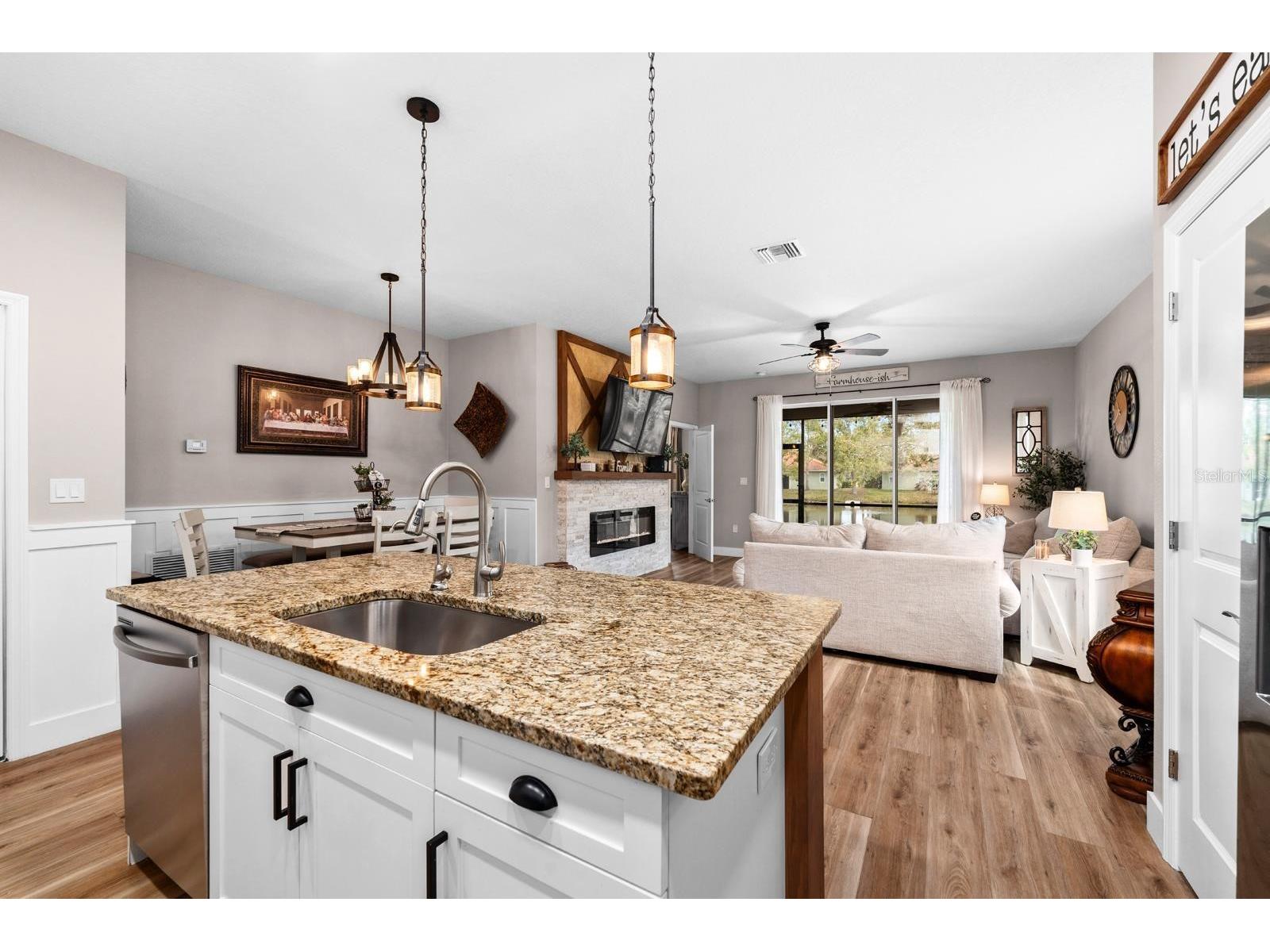 128 51st Street Circle E #7 Palmetto FL 34221 TB8483787 image14