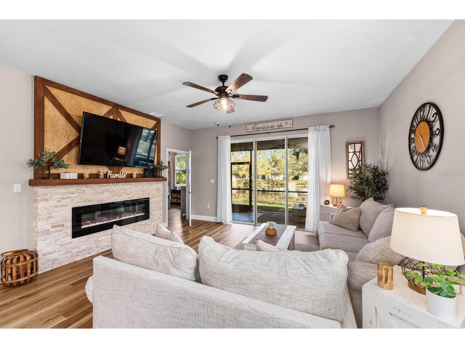 128 51st Street Circle E #7 Palmetto FL 34221 TB8483787 image2