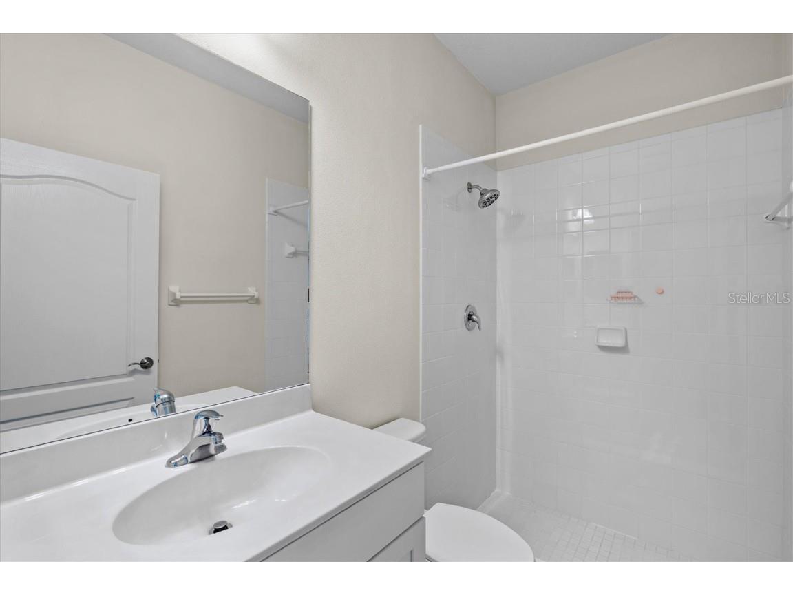 128 Avens Dr Nokomis FL 34275 A4663807 image36