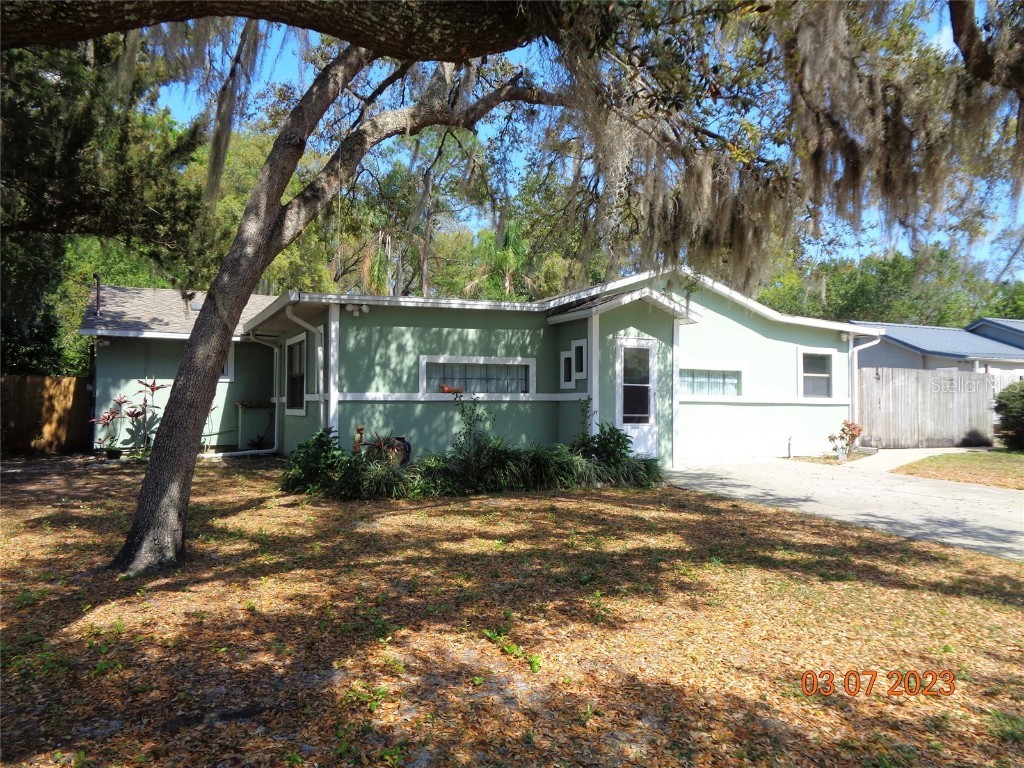 128 Coronado Road Debary FL 32713 V4929040 image1