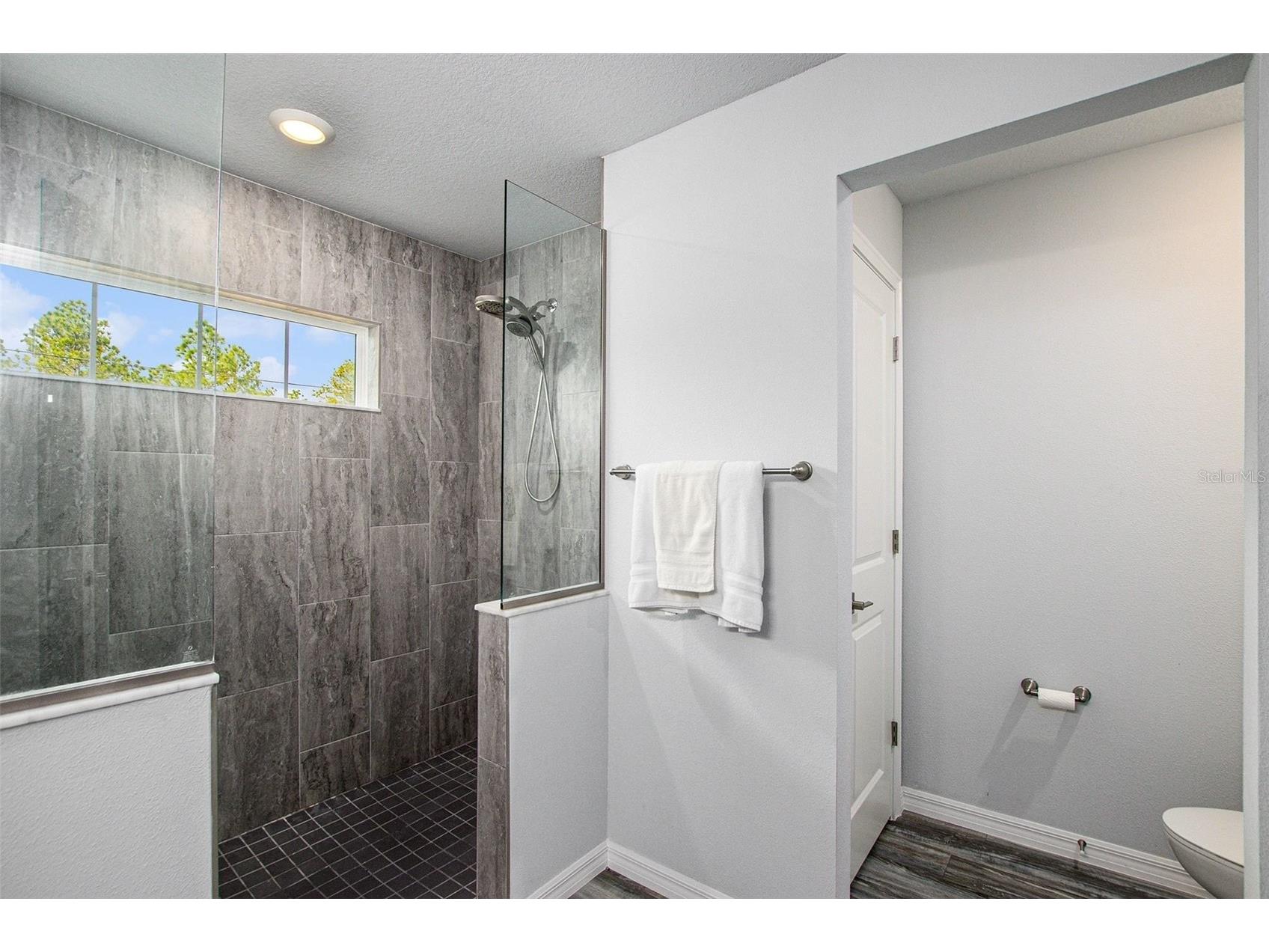 128 Cypress Boulevard E Homosassa FL 34446 TB8468646 image16